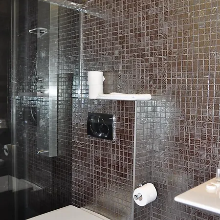 Casa de hóspedes C7 *